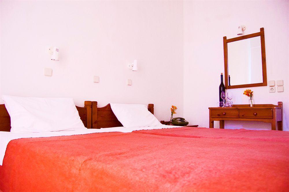 Hotel Alex Methoni  Ngoại thất bức ảnh